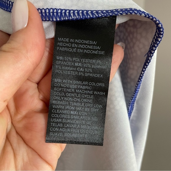 [Chico's] Women's Blue & White Dotted Floral Print Quarter Zip Popover Top - Picture 6 of 8